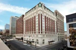 The Benson Portland, Curio Collection by Hilton, Portland