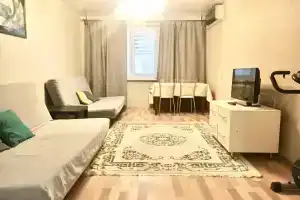 Apartments on Sverdlova street 52, Togliatti