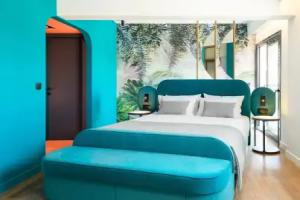 COLORS Hotel Athens, Athens