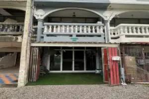 Cozy Beachside Retreat in Puek Tian, Thailand Apartments, Puk Tian