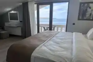 Beyaz Köşk Hotel & Cafe, Tatvan