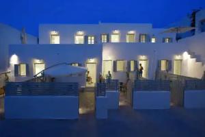 Porto Hotel, Naousa