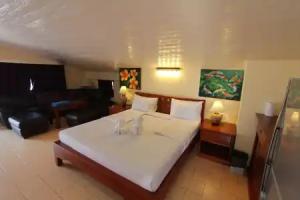 Top Resort, Chang Island