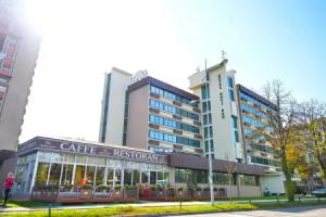 Hotel Novi Sad, Novi Sad