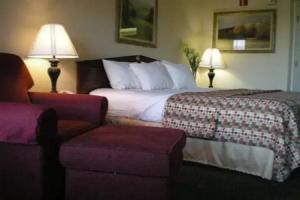 Signature Inn, Bloomington
