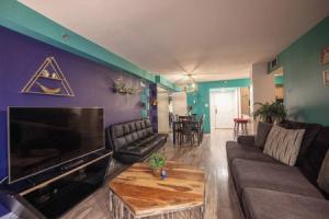 Stay Together Suites 2Bd-2Ba Apartment, Las Vegas