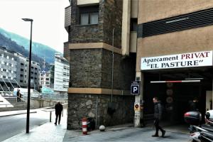 Centrico Loft en con 2 Parkings Apartments, Andorra La Vella