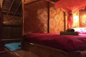 Leeloo Cabana Beach Club Bungalows Hotel, Khanom