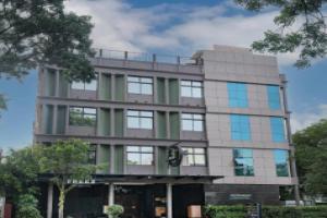 Cross Roads Inn, Bengaluru