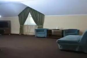 Tropicana Inn, Uralsk