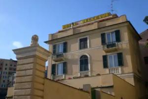 Hotel Bellevue, Genoa