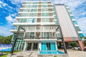 Ozone Hotel, Kata