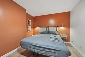 The Luxe Pearl Residences 8ppl Tourist base, Columbus