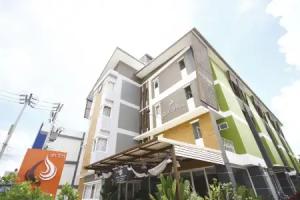 La Viva Hotel, Buri Ram