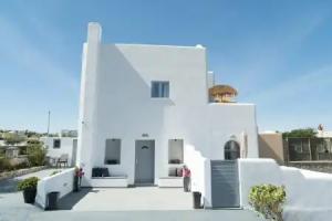 Dauti Gold Suites, Messaria