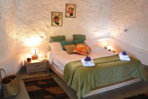 Paxos Blue Hotel, Gaios