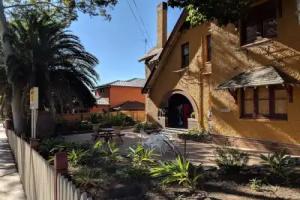 Burwood Bed and Breakfast, Sydney