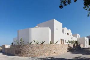 Viva Nove Suites, Kamari