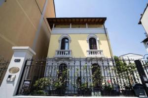 Villino Milano, Milan