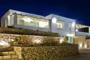 Anatoli Villas, Lakki