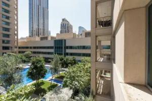 Lux BnB I 29 BLVD Burj & Fountain Views Mini-hotel, Dubai
