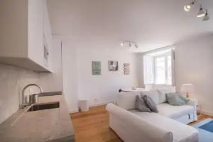 Alfama Premium by Homing Apartments, Lisbon