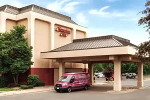 Hampton Inn des Moines-Airport, Des Moines