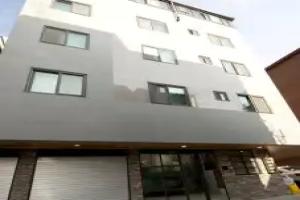 Twin Rabbit Guesthouse, Seoul