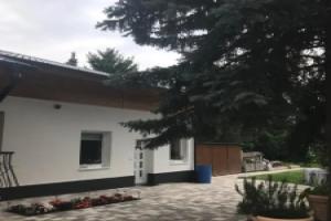 Balatonkenesei Vendégház Hotel, Balatonkenese