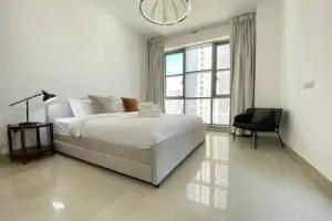 Lux BnB Standpoint Towers Burj & Fountain Views Mini-hotel, Dubai