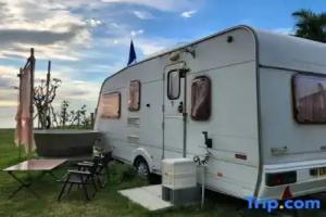 White House Beach Camping Caravans, Sri Racha