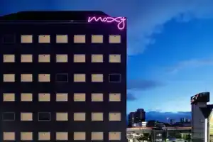 Moxy Tokyo Kinshicho, Tokyo