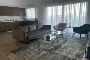 Deluxe Apartment with Private GardenArea, Nahariyya