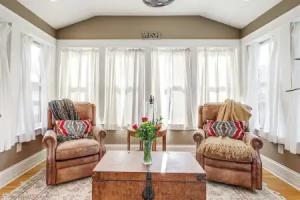 Elegant Stay: Walk to Town, Track Mini-hotel, Saratoga Springs