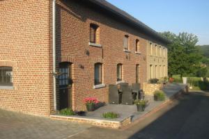 Holiday Home in With Garden & BBQ, Epen