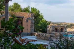 Blue Vista pool studio, Patmos