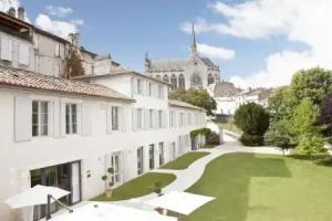 Hotel Angoulême Le Saint Gelais, Angouleme