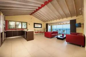 9 Muses Seaview Studios Corfu | Adults Only, Benitses