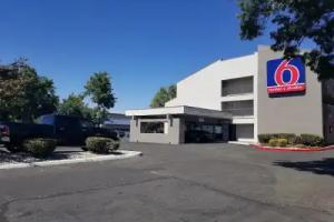 Motel 6 Sacramento, CA – Natomas & Smf Airport, Sacramento