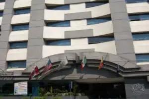 Holiday Inn Express Mexico Basilica by IHG, Mexico City