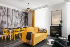 "Berlin Mitte" beautiful design & amazing terrace Mini-hotel, Krakow