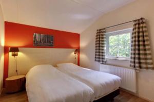 Cozy Holiday Home with Dishwasher near Zwolle, Dalfsen