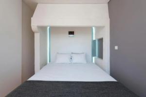 BmyGuest - Almada Garden Apartment, Porto
