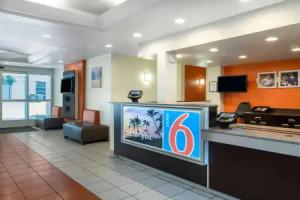 Motel 6 San Diego, CA - Downtown, San Diego