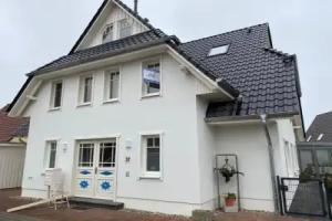 Friedenstr_ 37 Wg_ 5 Apartments, Zingst