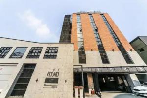 The Hound Hotel, Busan
