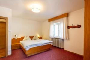 Haus Lohengrin Ferienwohnung 3 Apartments, Siusi