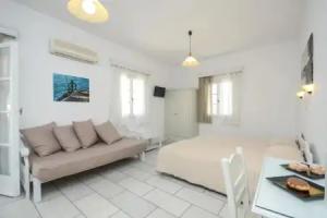 Naxos Dream Calypso Studios, Naxos Chora