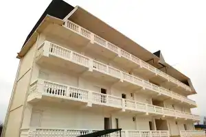 Belaya panama Guest House, Candripsh