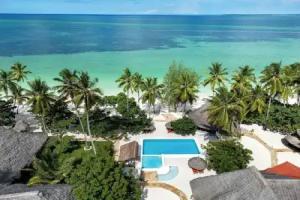 MANOLO Beach Resort, Uroa